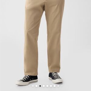 Modern Khakis in Relaxed Fit